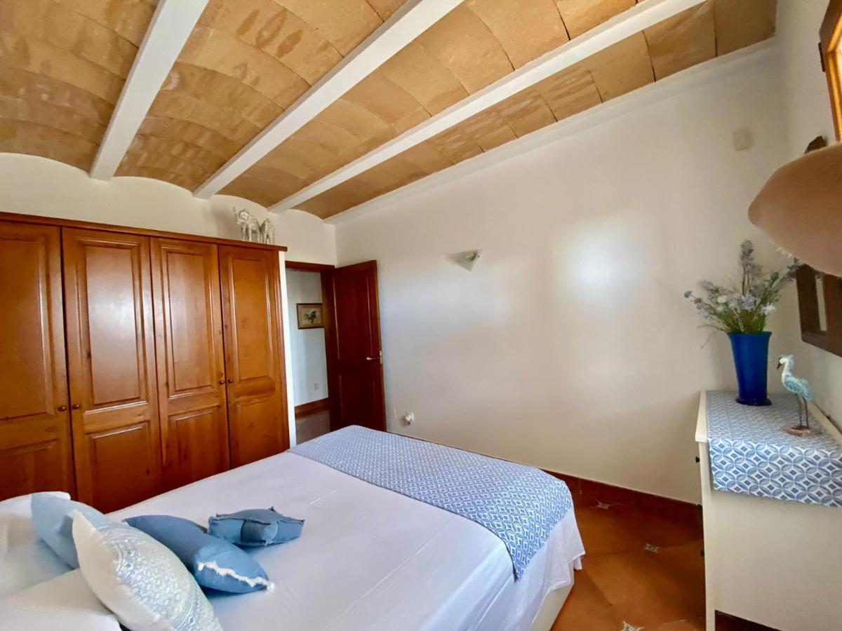 Villa Victoria Sa Caleta Kültér fotó